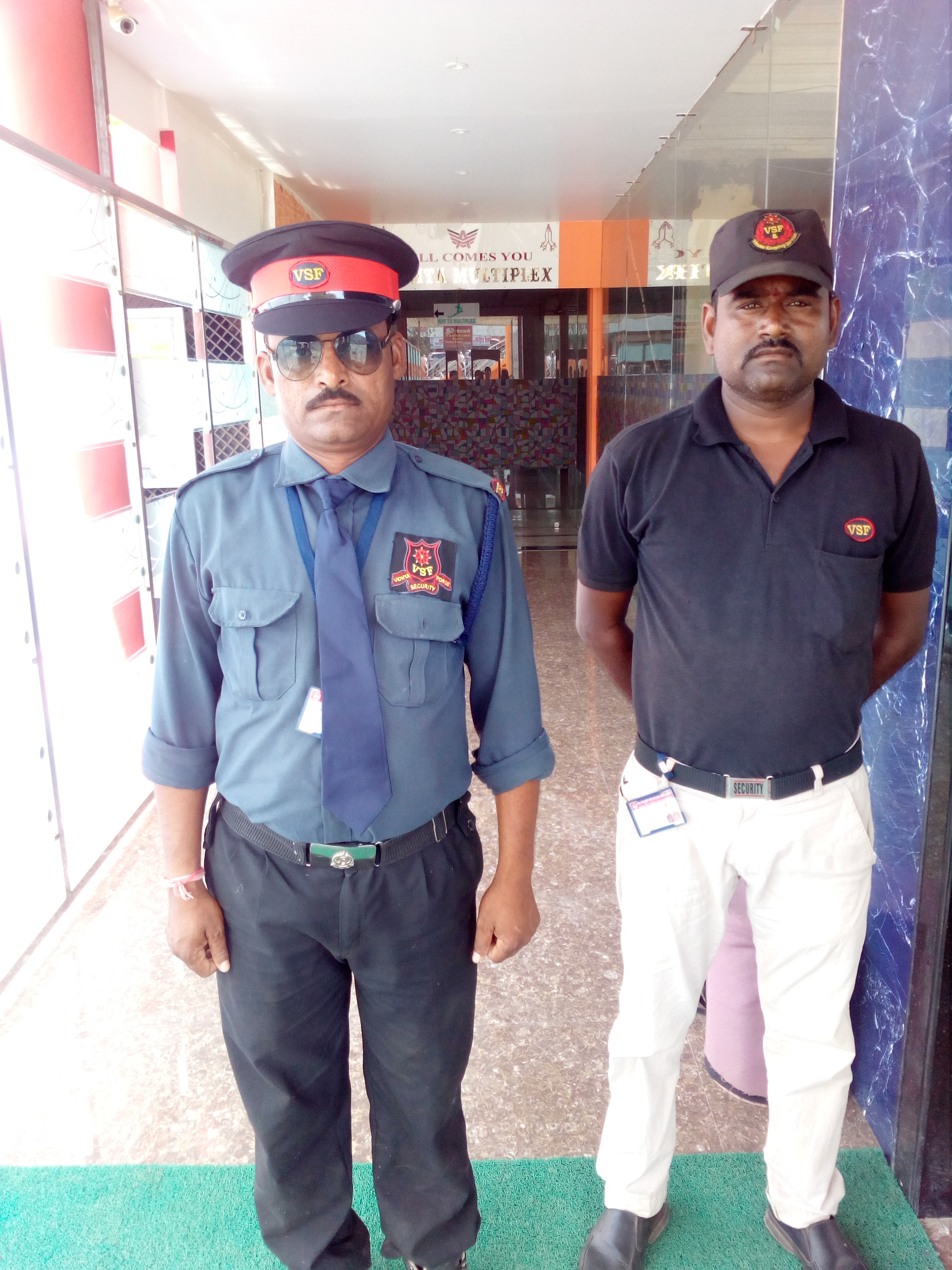 Guard & Bouncer at Entry Point